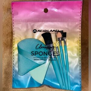 Cleansing Sponges and Brush Set - Blue and Pink